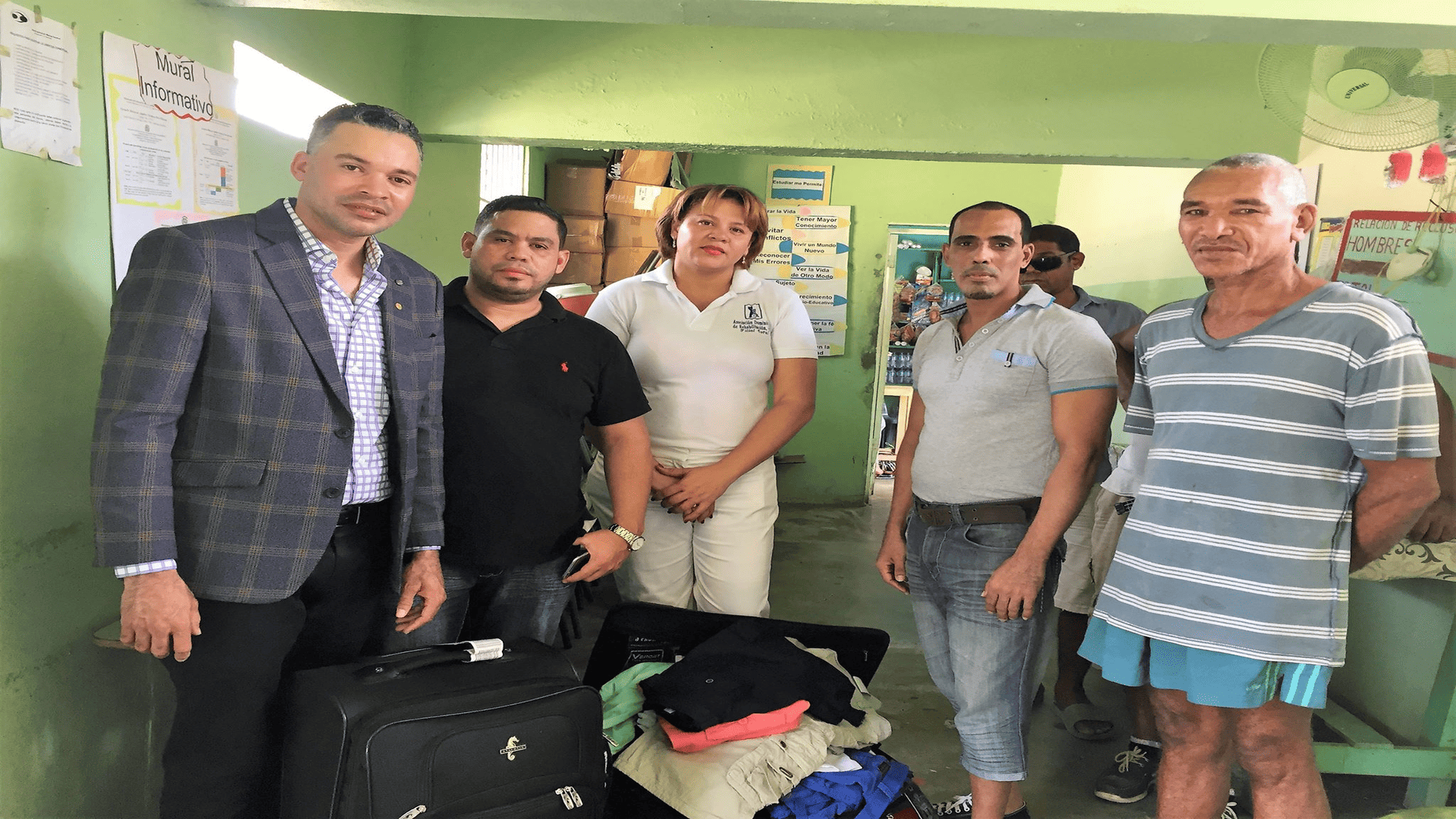Donation to Palo Hincado Inmates