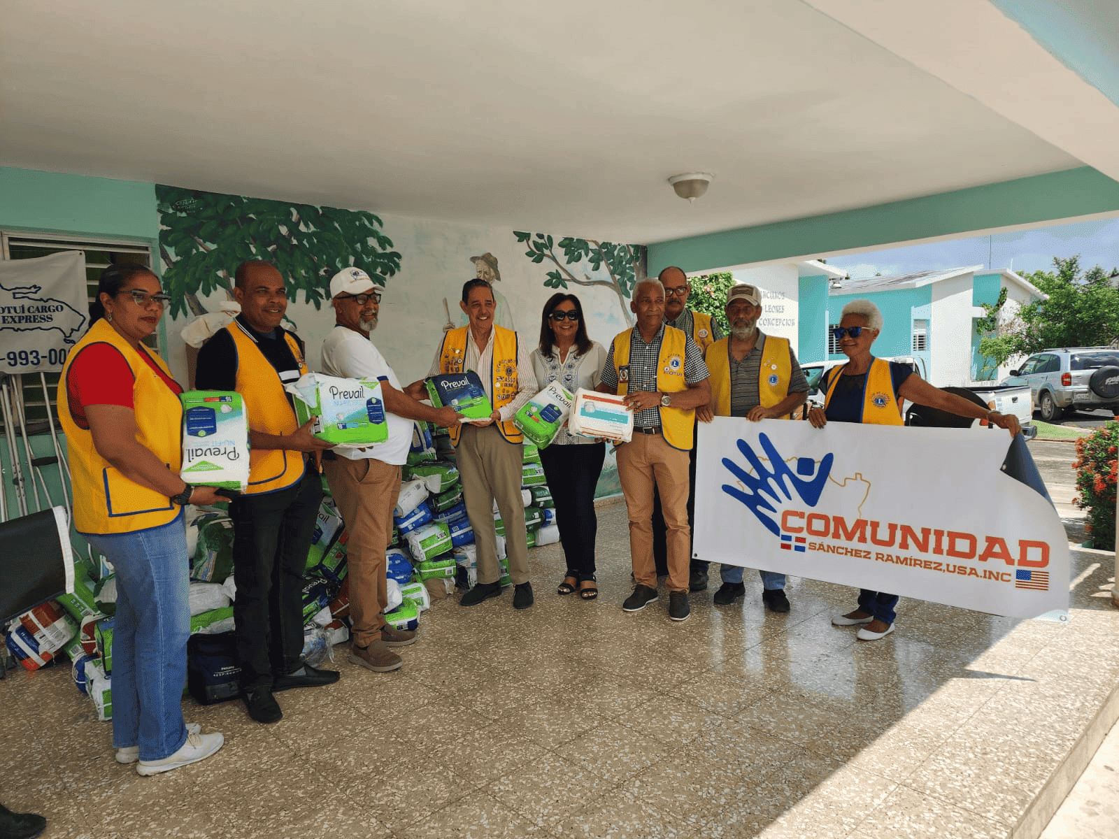 Caring for Our Elders: Essential Donation in Cotuí